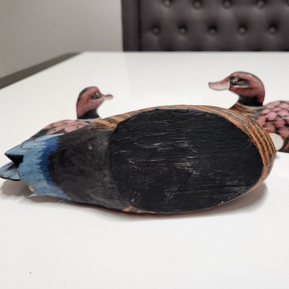 Hand Carved Wooden Ducks 3 Pieces Hand Painted With Great Detail - Picture 5 of 5